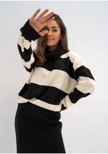 Volný svetr s rolákem MOSQUITO černé barvy