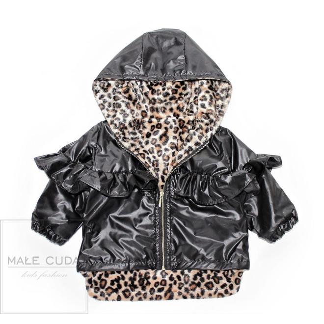 Černá lesklá bundička s volány