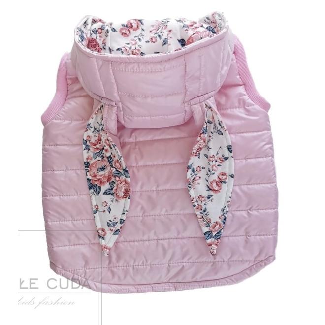 Prošívaná vesta růžové barvy s potiskem růží