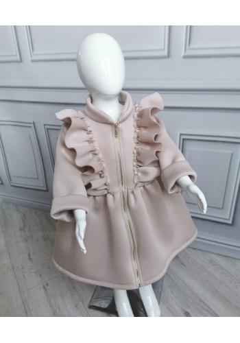 Béžový elegantní kabát s volány