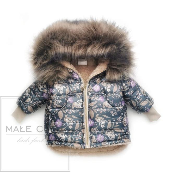 Oteplená černá bundička s rostlinným motivem