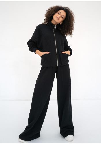 Široké tepláky MOSQUITO v černé barvě